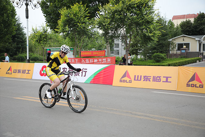 “临工杯”“红色之旅 逐梦骑行”全国革命老区自行车挑战赛